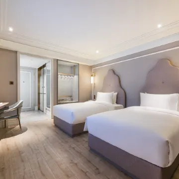 Mercure Nanchang Tengwang Pavilion