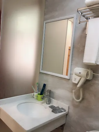 Zhongshan Baoyuan Theme Apartment (Zhongshan Hot Spring Sanxiang Yujiayu Branch) Отели рядом с достопримечательностью «Happy Valley»