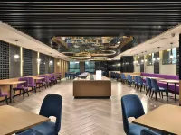 Orange Hotel Select (Hangzhou Jiangnan Avenue Longhu Paradise Walk) Hotels near Binjiang