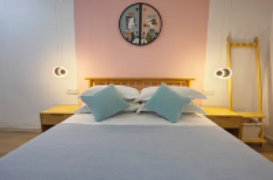 Hongcun Shili Fenghe Wangshan View B&B