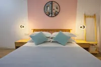 Hongcun Shili Fenghe Wangshan View B&B