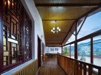 Q+ Yulin Inn