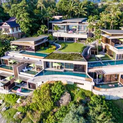 Impiana Private Villas Kata Noi Отели рядом с достопримечательностью «Смотровая площадка Ката-Карон»