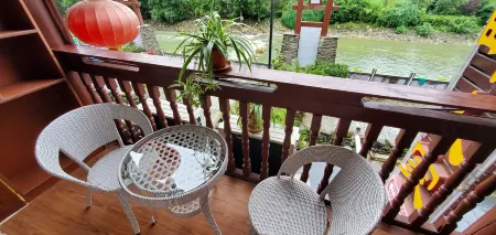 Qingmucha Riverside Homestead Отели в г. Нинцян