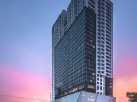 Oakwood Hotel & Residence Surabaya Hotels in Mulyorejo