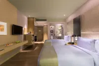 Holiday Inn New Delhi International Airport  호텔