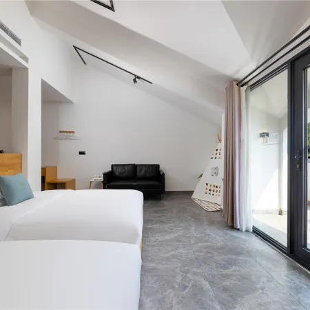 Floral · Huajian Homestay (Yixing Zhuhai Scenic Area)