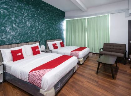 SUPER OYO 89840 69 Room 4 Stay