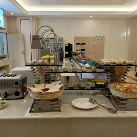 Vienna International Hotel (Xianyou High-speed Railway Station Store)