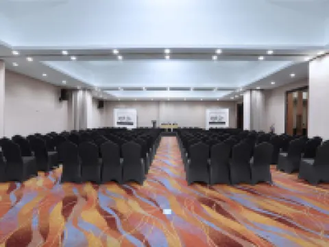 Neo+ Waru Sidoarjo by Aston Hotels in Waru