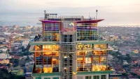 Crown Regency Hotel & Towers