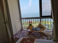 威海威之窗观海酒店 - 豪华观海观山全景大床房