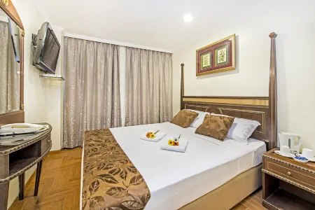 Hotel 81 Chinatown Singapore