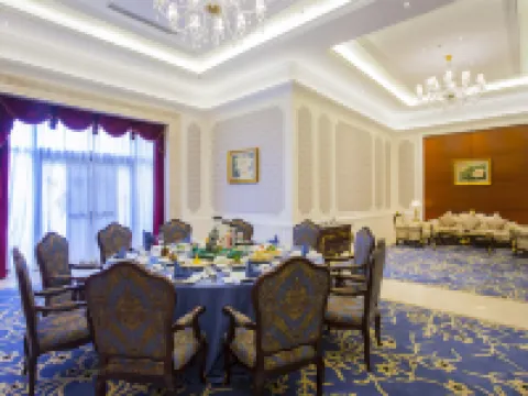 Hengda Venice five countries Hot Spring Hotel Hotels in Qidong
