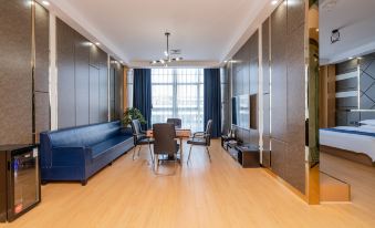 Langzhong Ruicheng Grand Hotel (High Speed Railway Station)