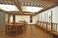 Huajianman Hostel