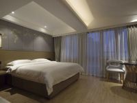 广州澜菲公寓 - 时尚一室大床房