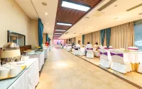 Tianyue Hotel (Guangyuan High-speed Railway Station) Hotels in Guangyuan