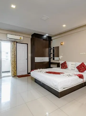 รูปภาพของโกลด์ แอร์พอร์ต สวีท