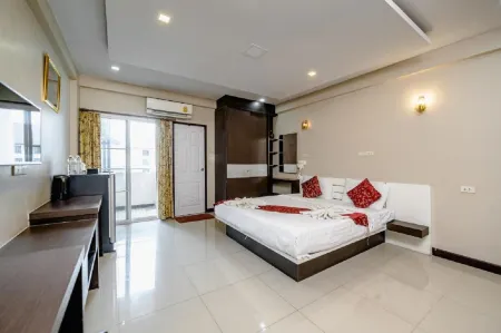 Gold Airport Suites