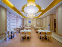 維也納飯店（利川中心客運站店）