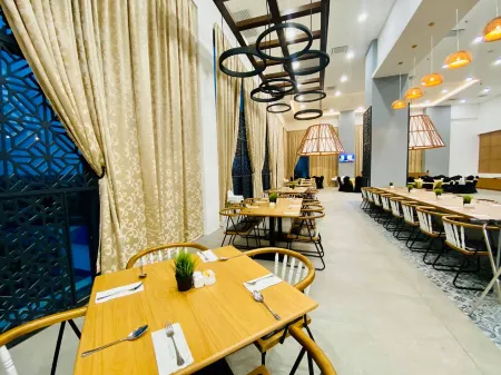 H Elite Design Hotel Отели в г. Кота-Бару