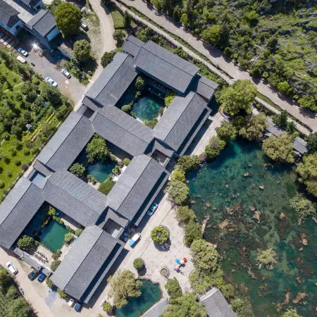 Heqing Cunshi Manor · YouRan Residence