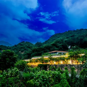 Beijing Forget Mountain·Hawthorn Tree Homestay โรงแรมใกล้กําแพงเมืองจีน ด่านจวียงกวน
