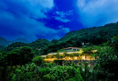 Beijing Forget Mountain·Hawthorn Tree Homestay Hoteles en Complejo turístico de Yanqing