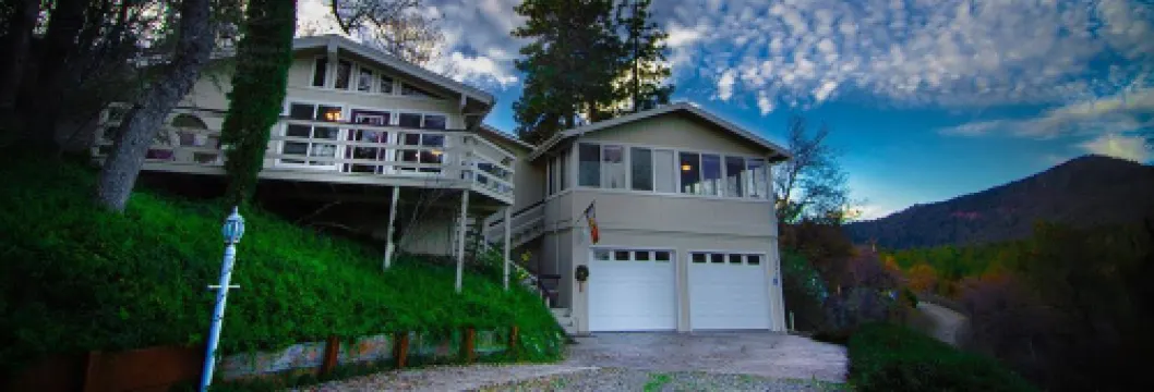 ローズのベッド