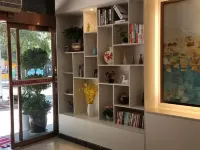 Jinjian Business Hotel
