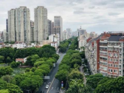 ฮอลิเดย์ อินน์ เอ็กซ์เพรส ฉวนโจว ซิตี้เซ็นเตอร์