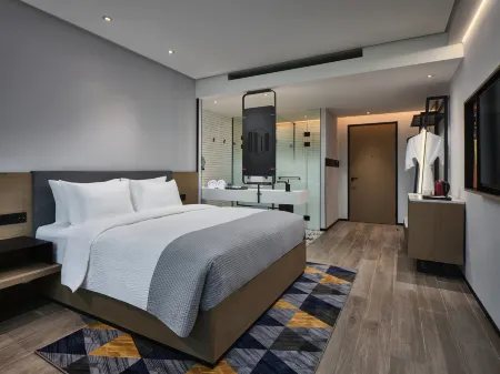 Wanda Moments Nanjing South Railway Station