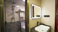 Jincheng Holiday Hotel (Burqin Hedi night market) - Park Yeri