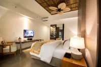 Ferra Hotel and Garden Suites
