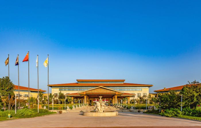 Longyuan Hotel