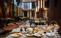 The Gems Mining Pool Villas Pattaya