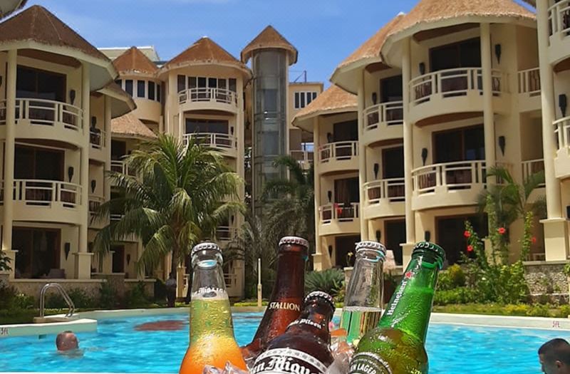 Ambassador in Paradise photo 2