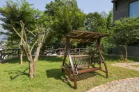Guantanju Guesthouse Taohua Tan Scenic Area 호텔