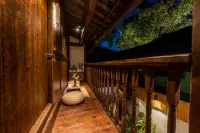 Xiaochaimen Hotel(Langzhong Ancient City Luxury Store) - Inns