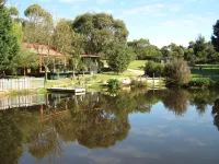 Bells Estate Great Ocean Road Cottages Hotels in Torquay