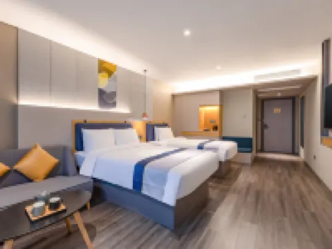 Homeinn Selected Hotel (Foshan Ancestral Temple Subway Station) โรงแรมในฝอซาน