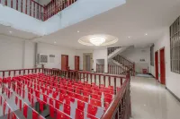 Zai Shui Yi Fang Hotel (Qiubei Jiaolian Plaza)