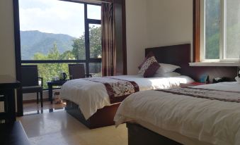 Rui Feng Mountain Hostel