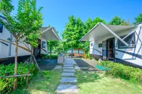 Muxindao RV Holiday Camp - บ้านพักหลังเล็ก