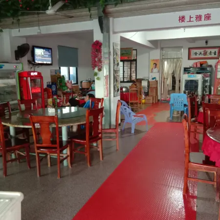 Zhangpu Menglvren Inn