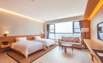 One Hundred Art Hotel