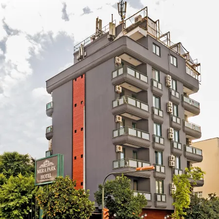 Mera Park Hotel