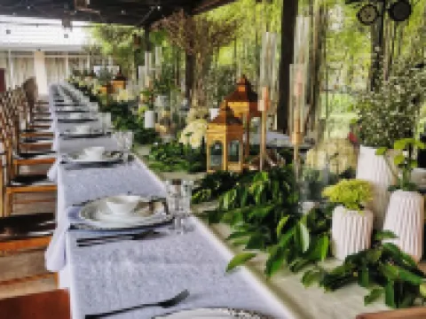 Almont Inland Resort Hotels in Butuan