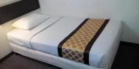 Golden Lake Garden Hotel - Standardzimmer